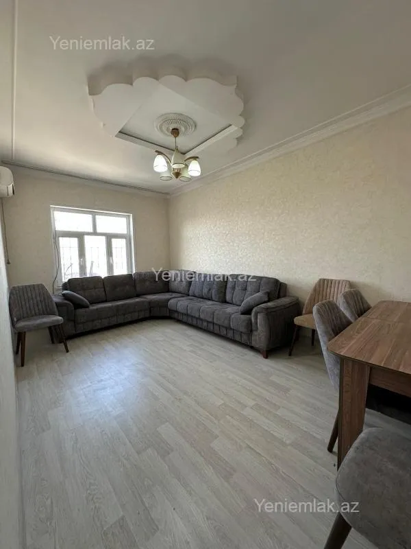 Satılır 2 otaqlı köhnə tikili 60 m²