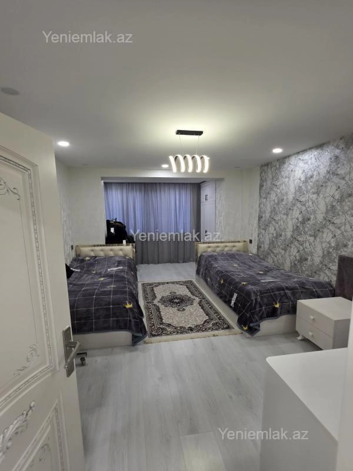 Satılır 3 otaqlı köhnə tikili 70 m²