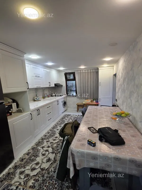 Satılır 3 otaqlı köhnə tikili 70 m²