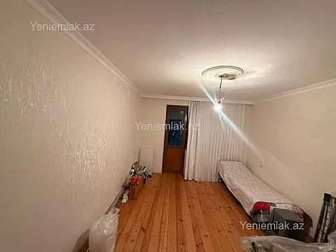 Satılır 3 otaqlı yeni tikili 80 m²