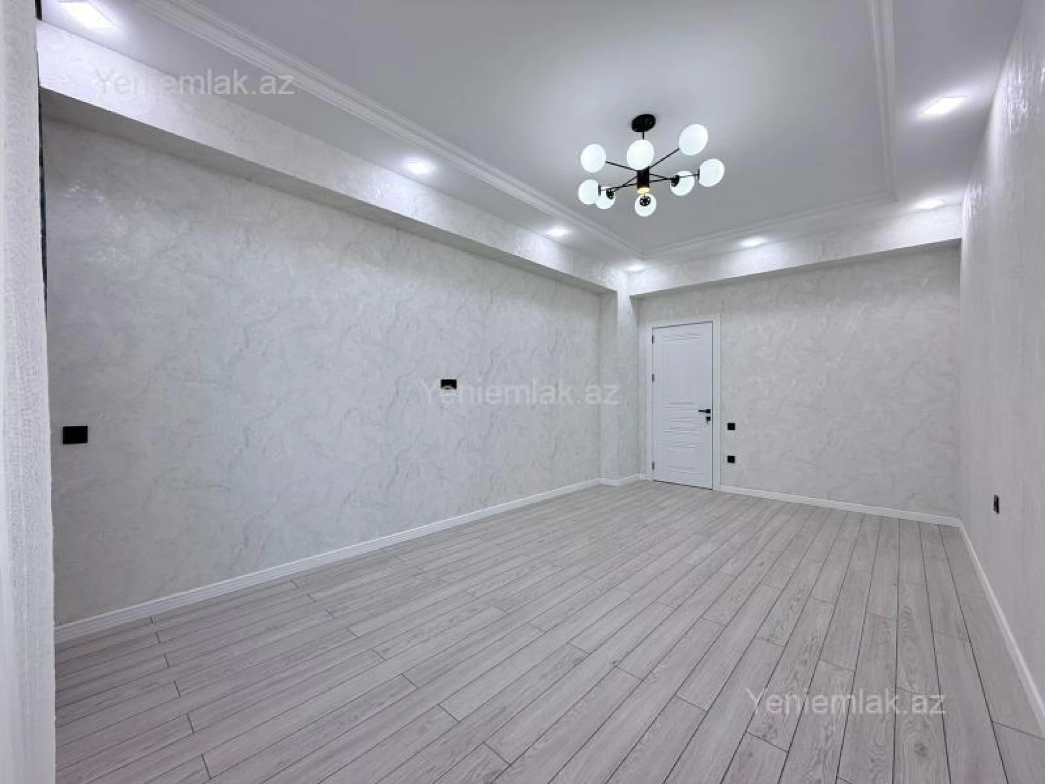 Satılır 3 otaqlı yeni tikili 93 m²