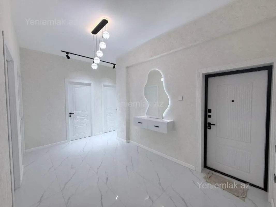 Satılır 3 otaqlı yeni tikili 93 m²