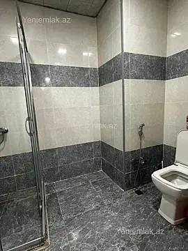 Satılır 2 otaqlı yeni tikili 82 m²
