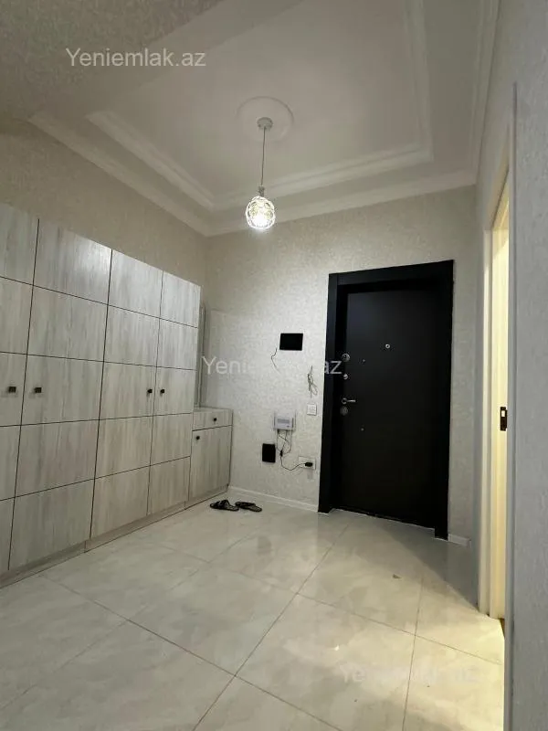Satılır 2 otaqlı yeni tikili 82 m²