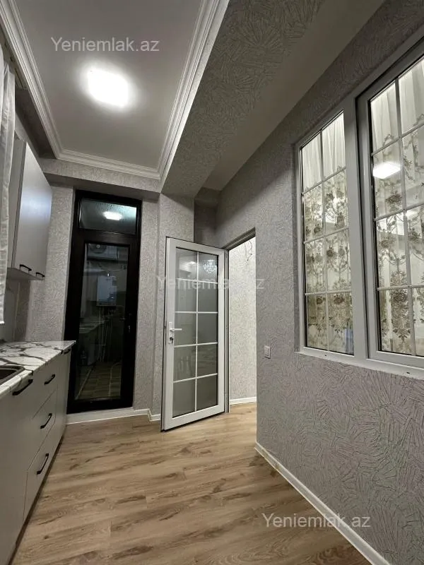 Satılır 2 otaqlı yeni tikili 82 m²