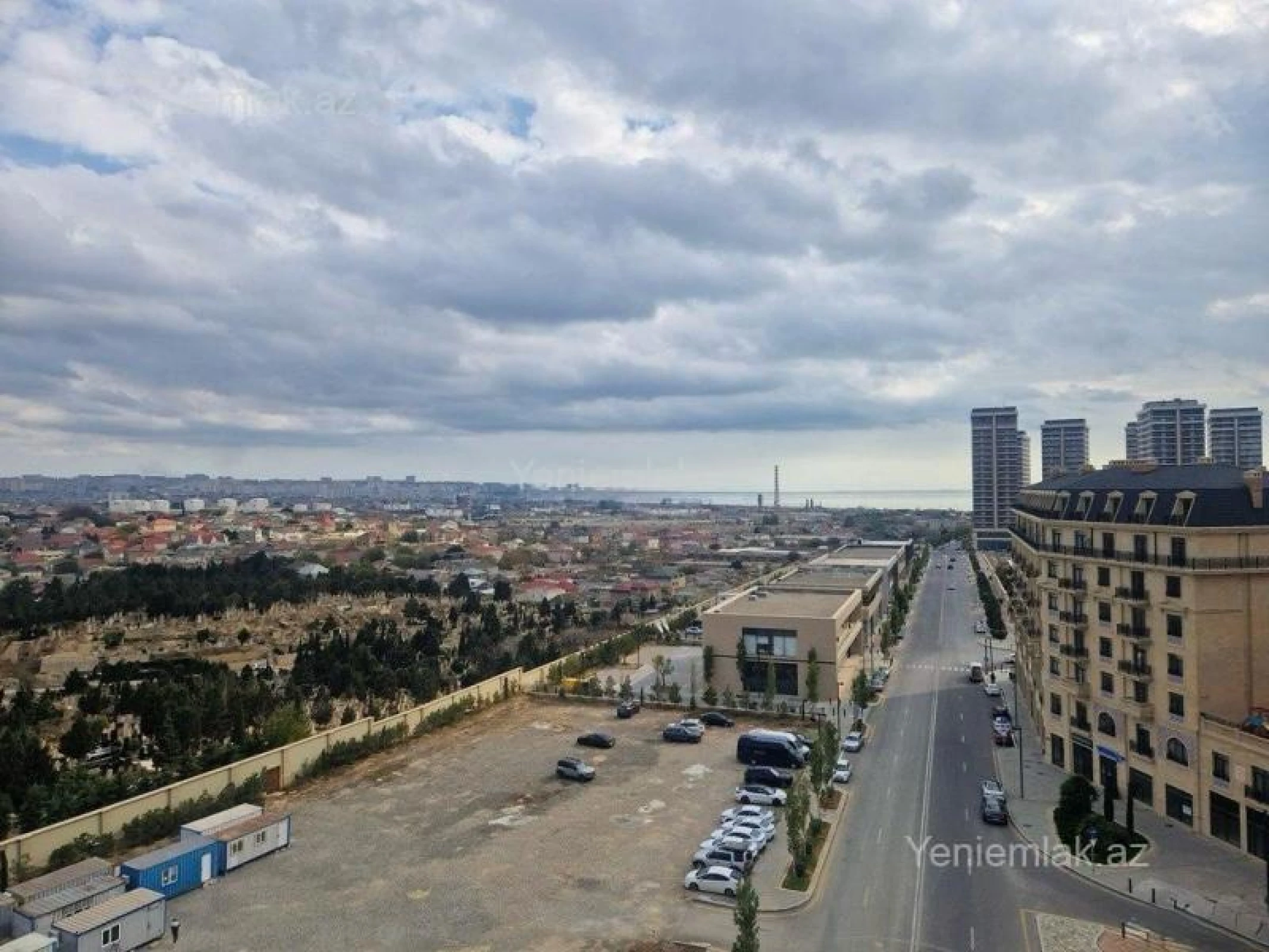 Satılır 3 otaqlı yeni tikili 130 m²