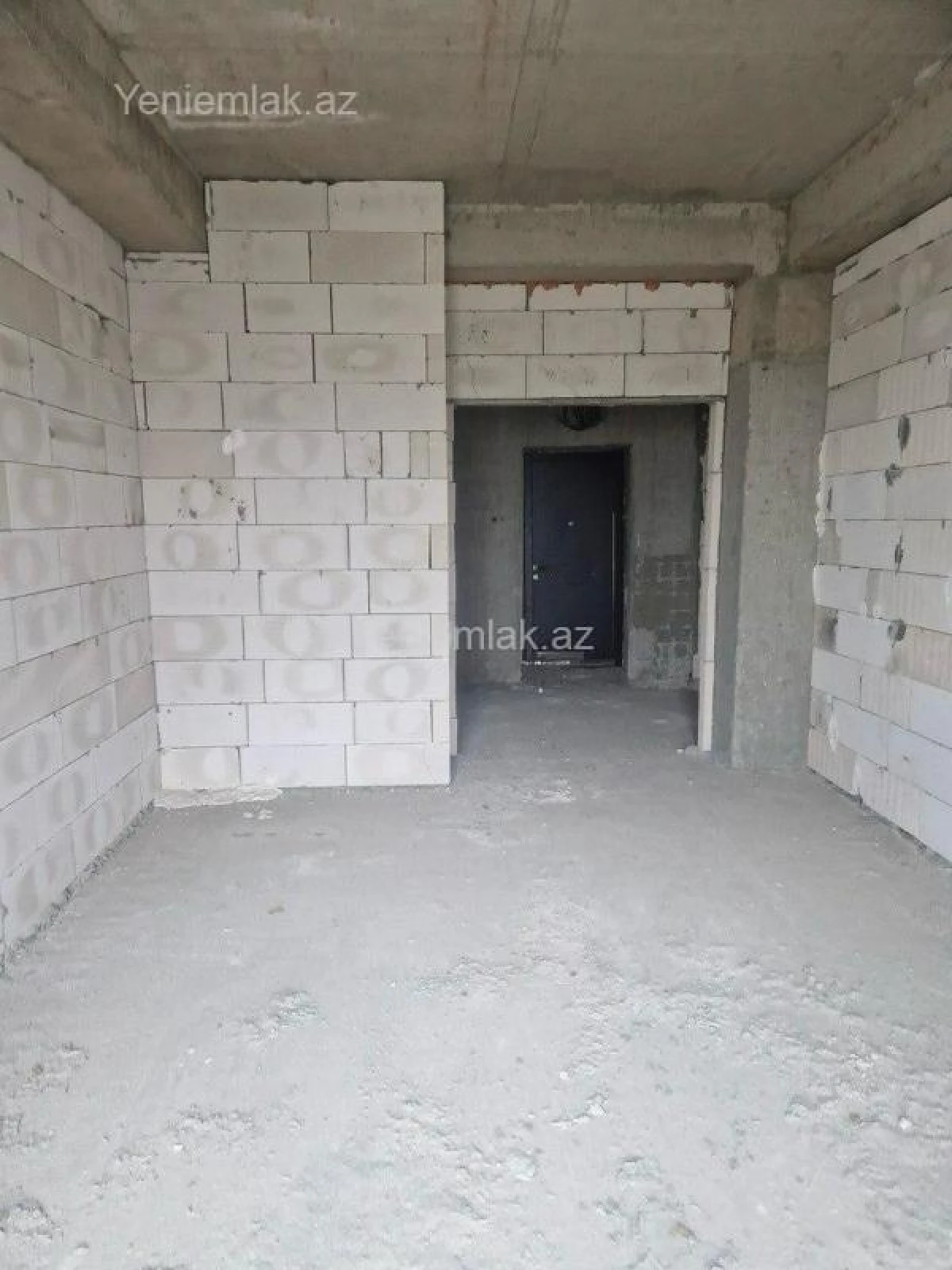Satılır 3 otaqlı yeni tikili 130 m²