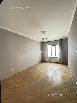 Satılır 4 otaqlı yeni tikili 200 m²