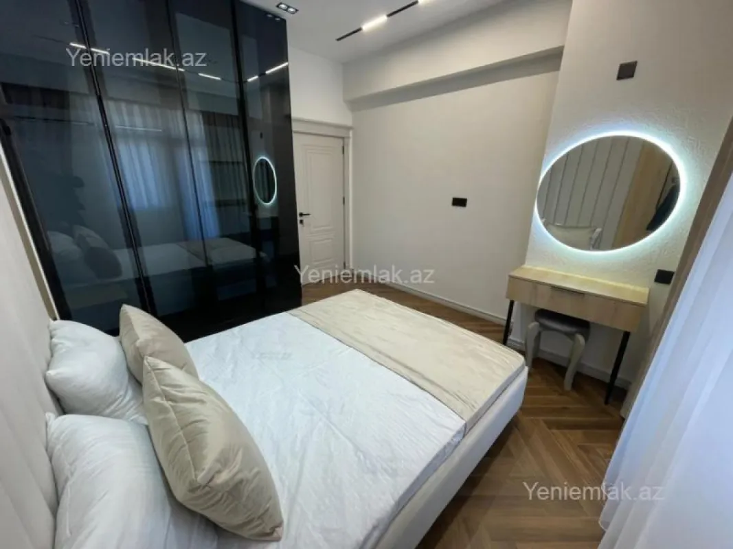 Satılır 2 otaqlı yeni tikili 66 m²