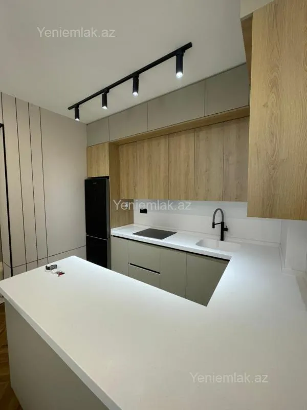 Satılır 2 otaqlı yeni tikili 66 m²