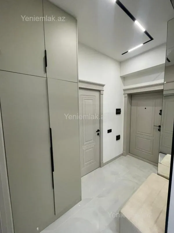 Satılır 2 otaqlı yeni tikili 66 m²