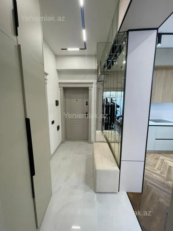 Satılır 2 otaqlı yeni tikili 66 m²