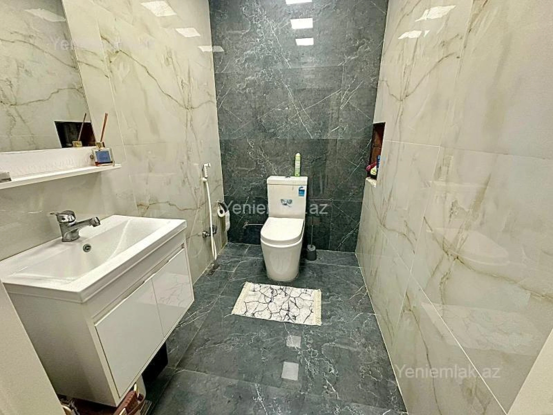 Satılır 2 otaqlı yeni tikili 94 m²
