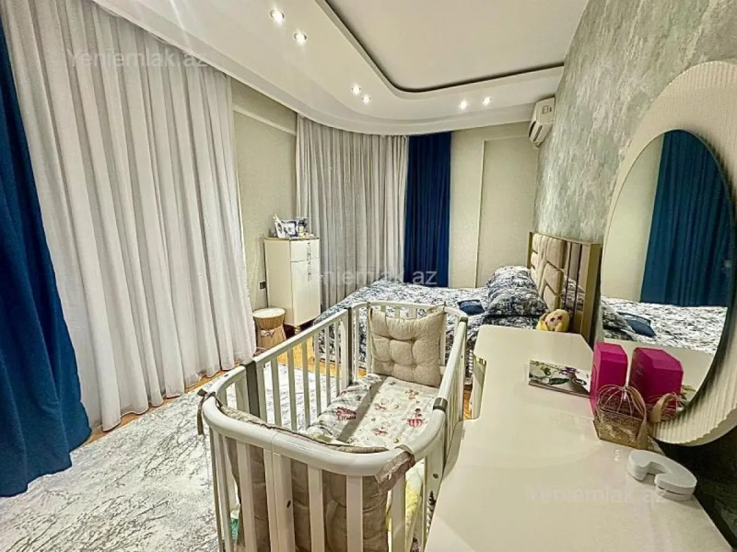 Satılır 2 otaqlı yeni tikili 94 m²