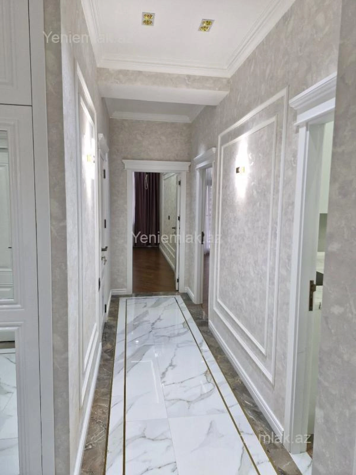 Satılır 3 otaqlı yeni tikili 115 m²