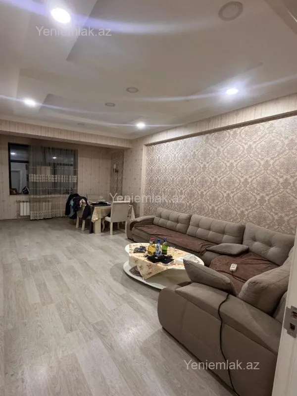 Satılır 2 otaqlı yeni tikili 55 m²