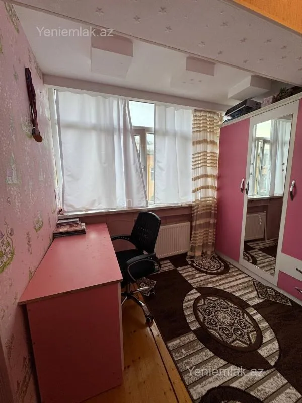 Satılır 3 otaqlı yeni tikili 85 m²