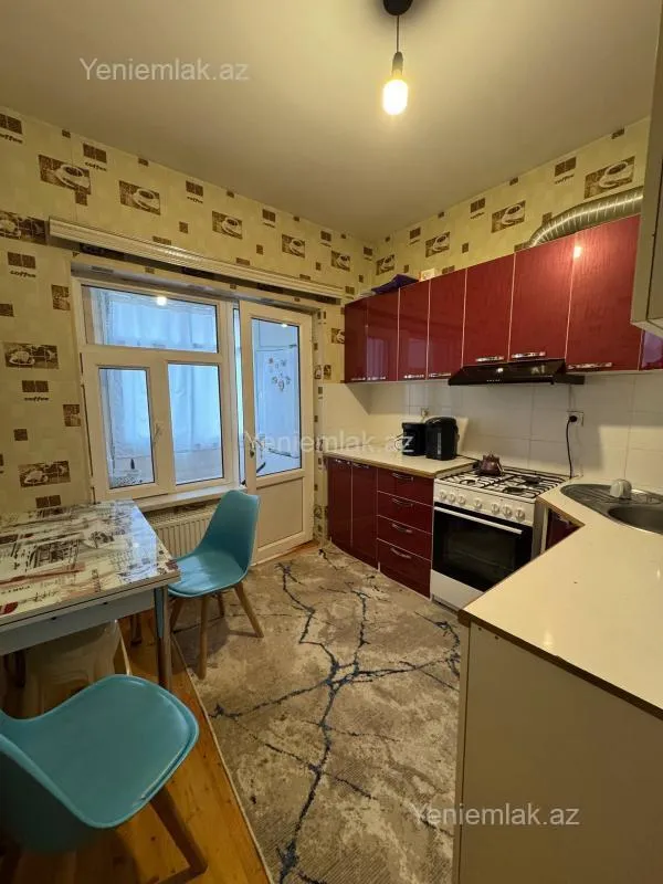 Satılır 3 otaqlı yeni tikili 85 m²