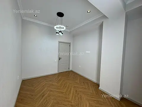 Satılır 3 otaqlı yeni tikili 86 m²