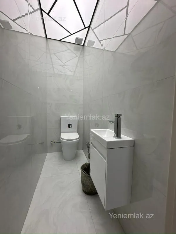 Satılır 3 otaqlı yeni tikili 86 m²