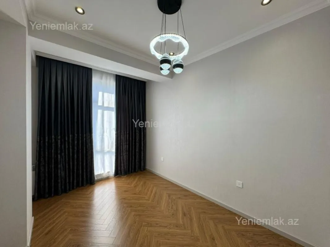 Satılır 3 otaqlı yeni tikili 86 m²