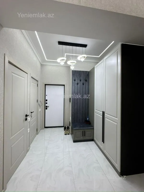 Satılır 3 otaqlı yeni tikili 86 m²