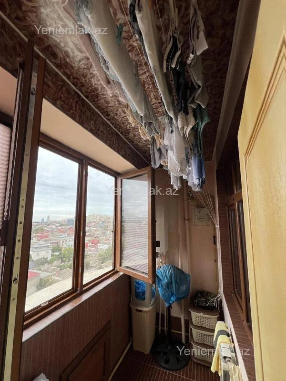 Satılır 3 otaqlı yeni tikili 75 m²