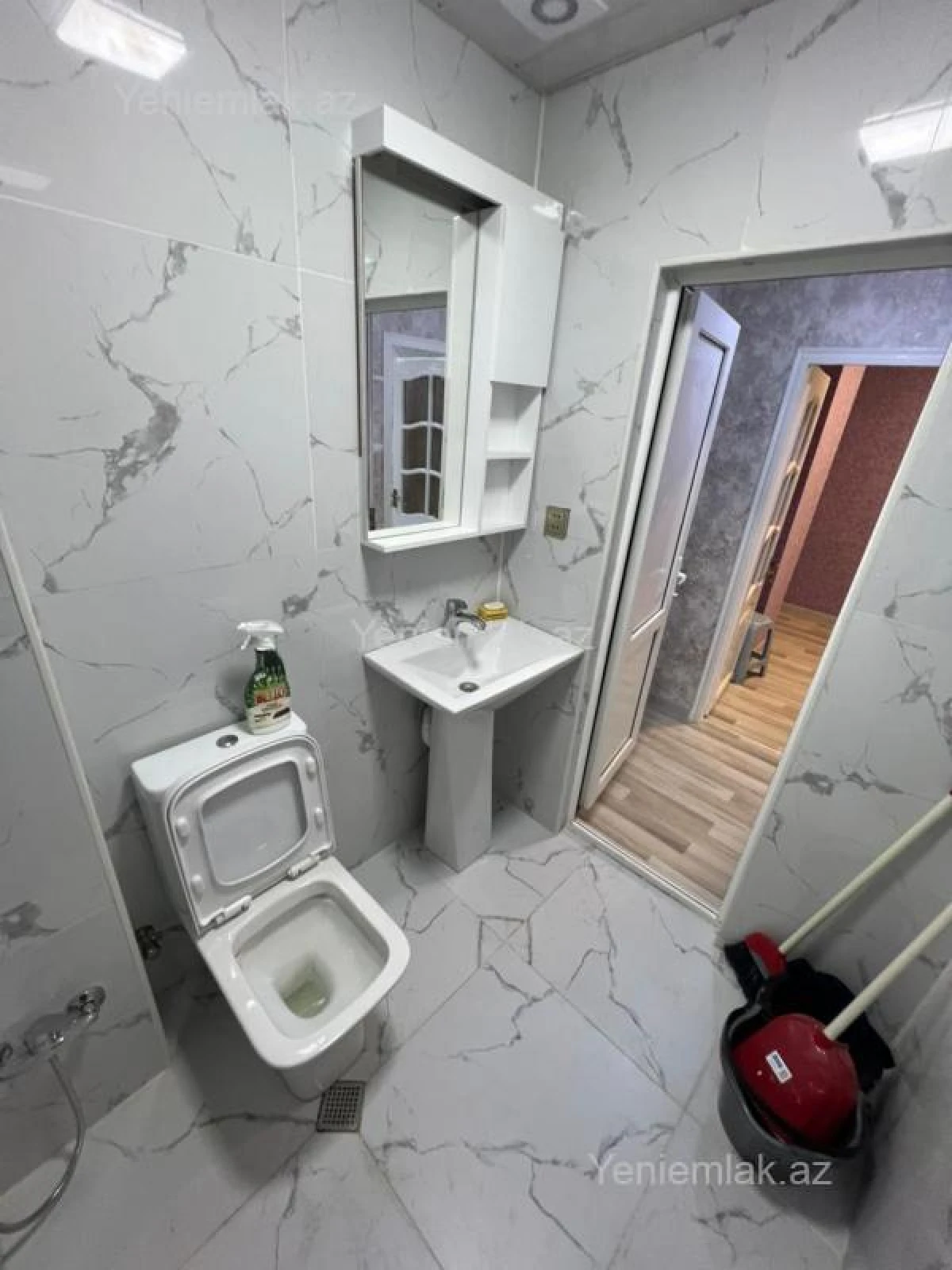 Satılır 3 otaqlı köhnə tikili 45 m²