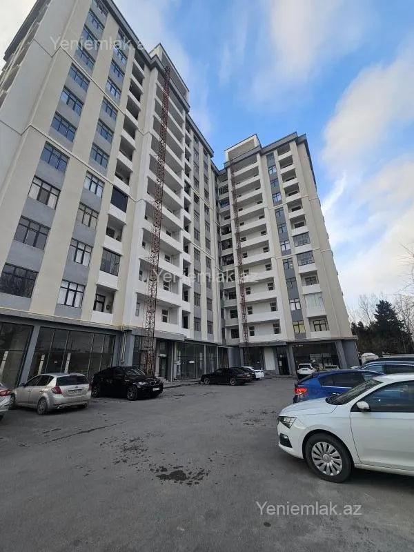 Satılır 2 otaqlı yeni tikili 68 m²