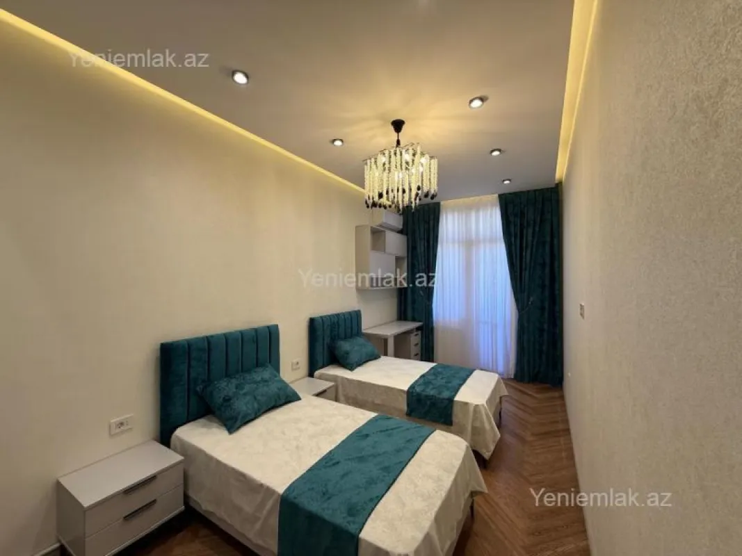 Satılır 3 otaqlı yeni tikili 108 m²