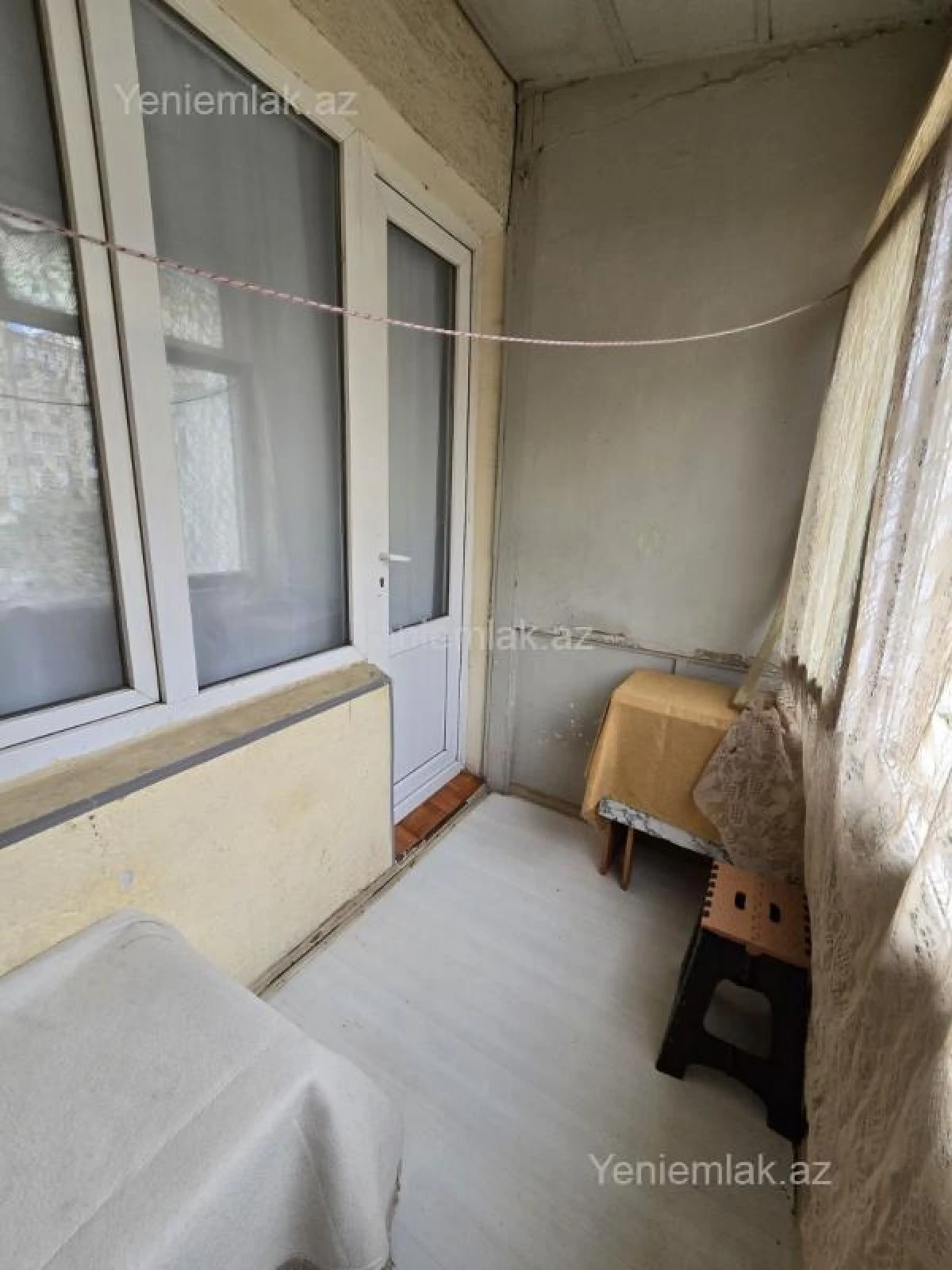 Satılır 3 otaqlı köhnə tikili 70 m²