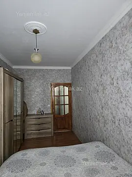Satılır 3 otaqlı köhnə tikili 70 m²