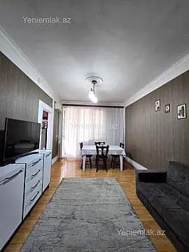 Satılır 3 otaqlı köhnə tikili 70 m²