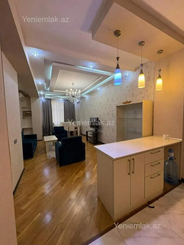 Satılır 3 otaqlı yeni tikili 95 m²