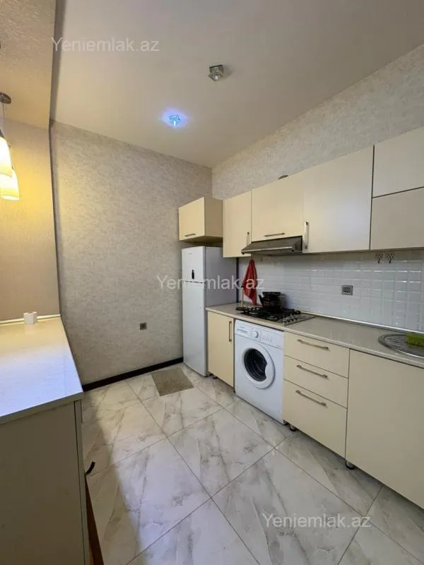 Satılır 3 otaqlı yeni tikili 95 m²