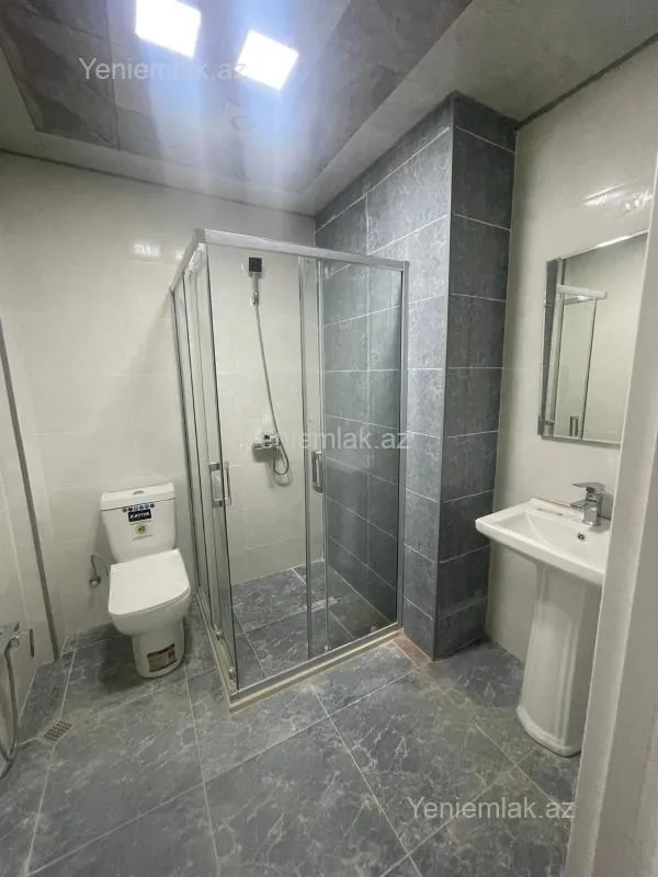 Satılır 3 otaqlı yeni tikili 102 m²