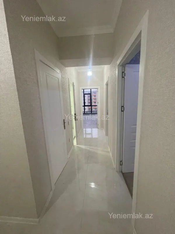 Satılır 3 otaqlı yeni tikili 102 m²