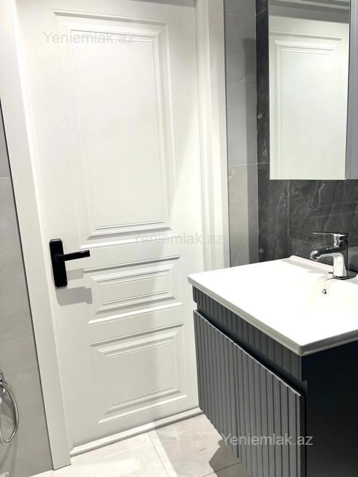 Kirayə verilir 2 otaqlı yeni tikili 47 m²