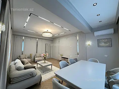Satılır 3 otaqlı yeni tikili 118 m²