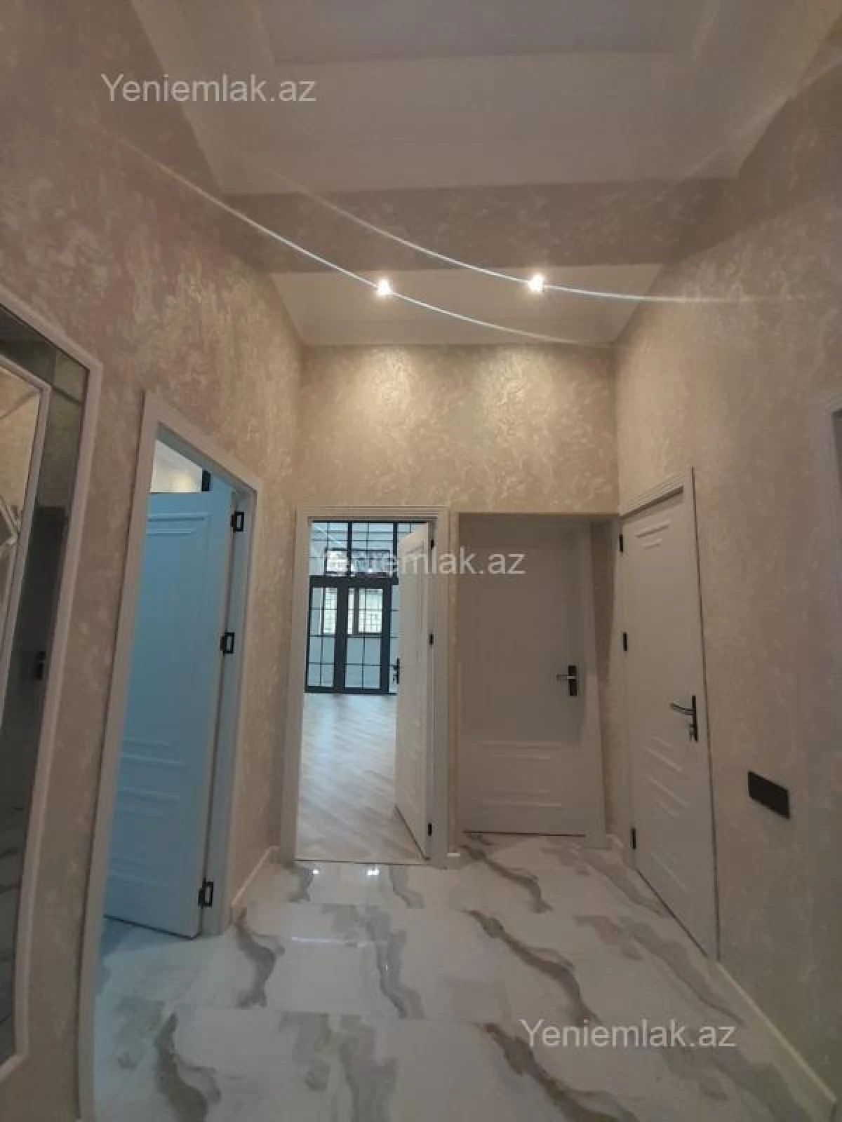 Satılır 3 otaqlı yeni tikili 66 m²