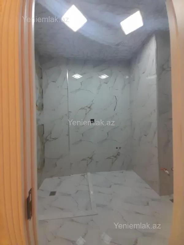 Satılır 3 otaqlı yeni tikili 66 m²