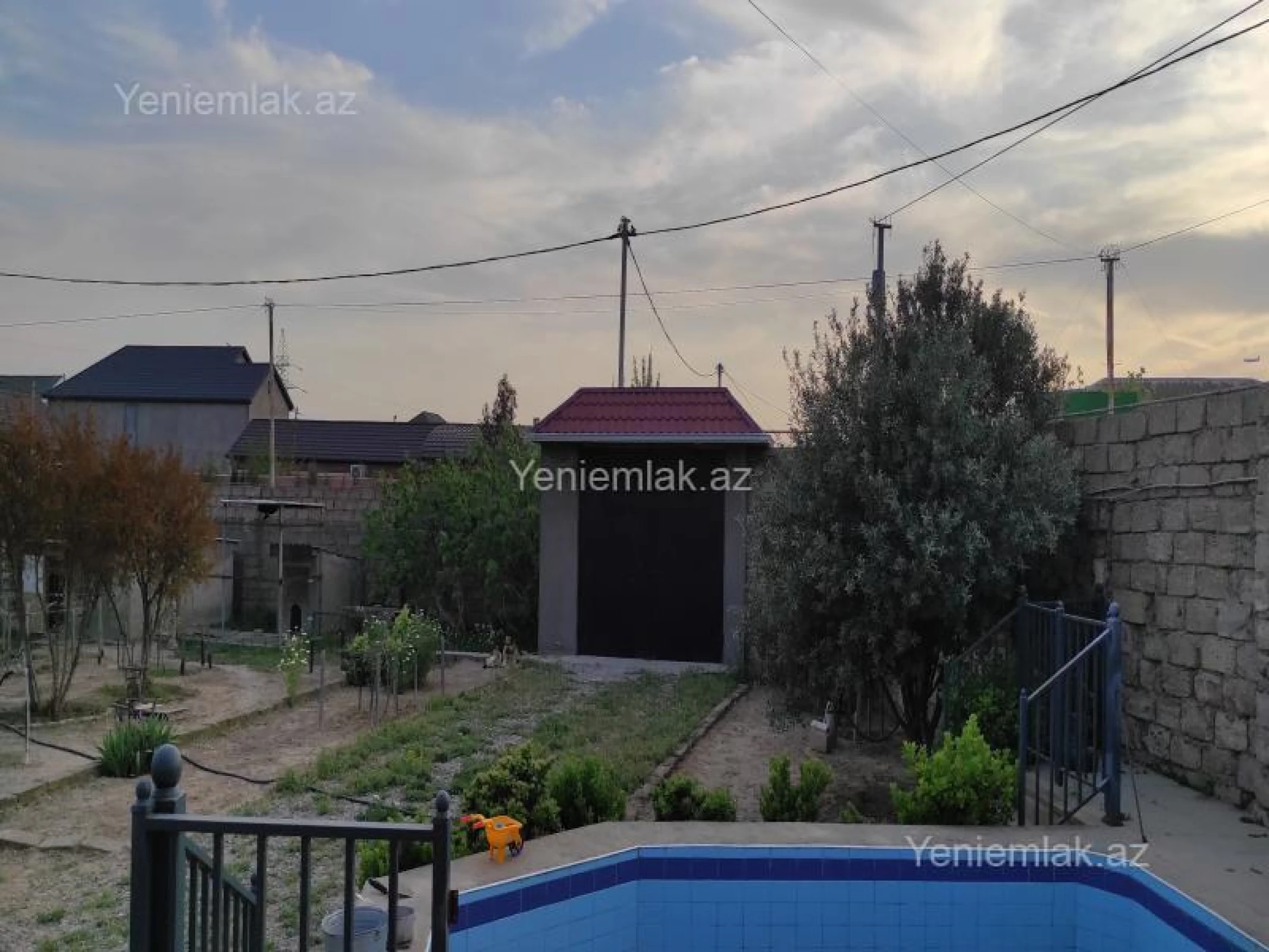 Satılır 3 otaqlı həyət evi 110 m²