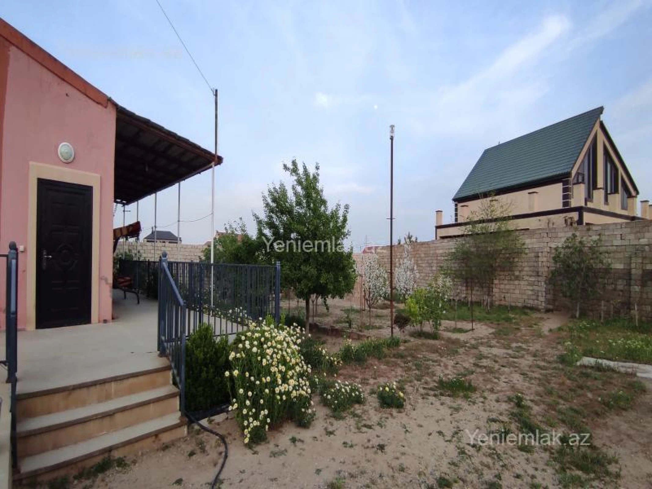 Satılır 3 otaqlı həyət evi 110 m²