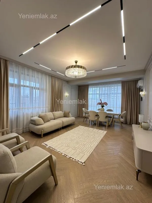 Satılır 3 otaqlı yeni tikili 112 m²