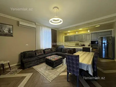 Satılır 5 otaqlı həyət evi 175 m²