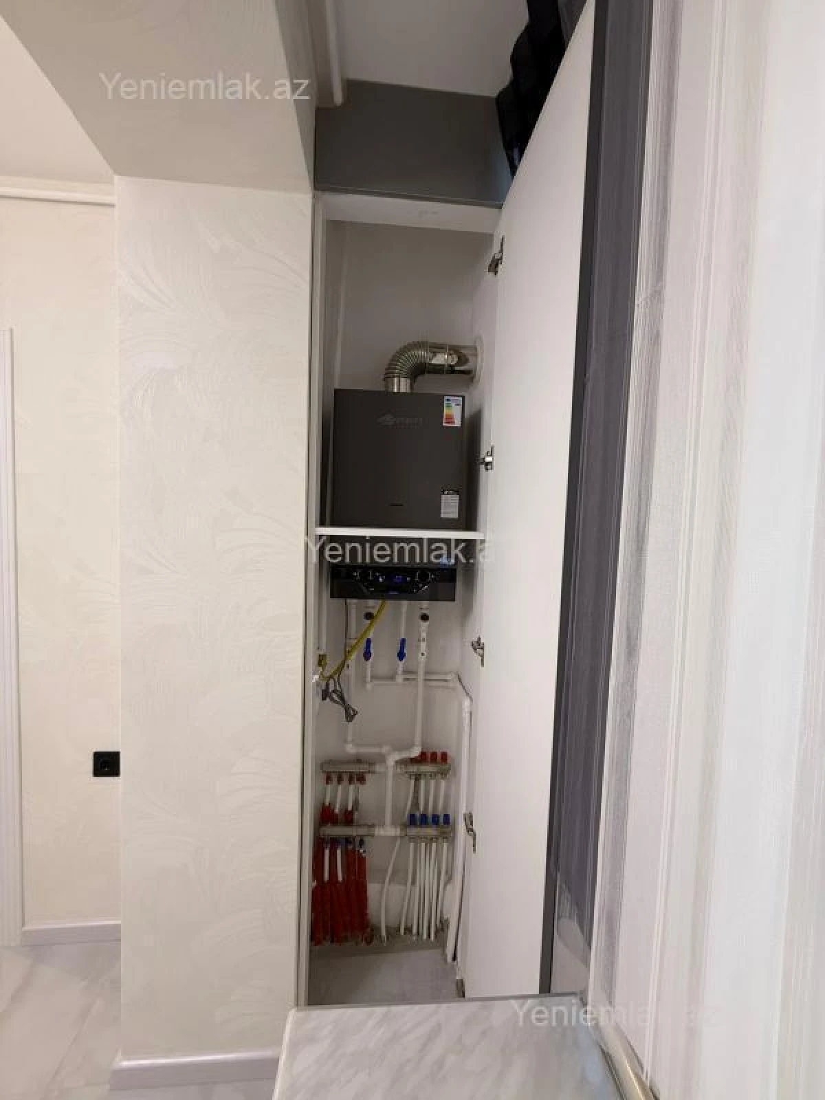 Satılır 3 otaqlı köhnə tikili 65 m²