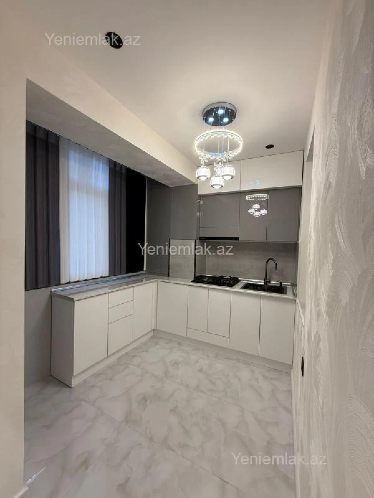 Satılır 3 otaqlı köhnə tikili 65 m²