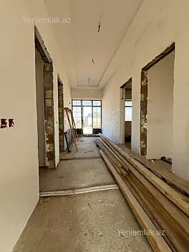 Satılır 6 otaqlı həyət evi 200 m²