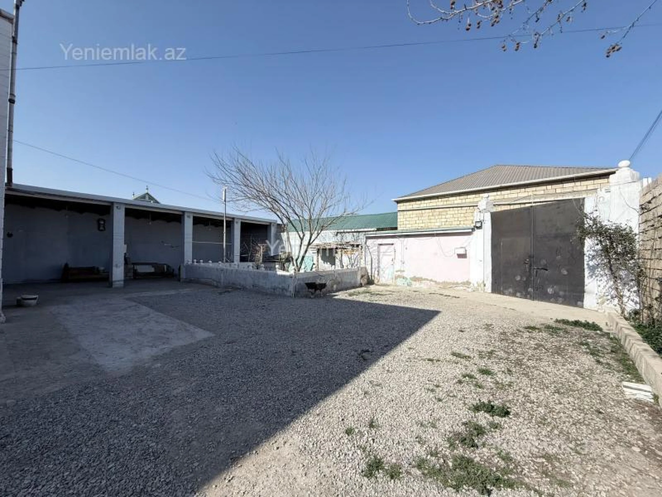 Satılır 6 otaqlı həyət evi 220 m²