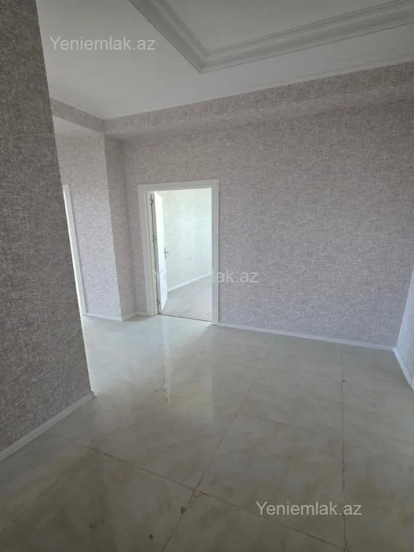 Satılır 3 otaqlı yeni tikili 125 m²